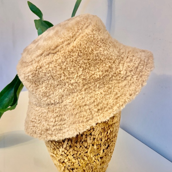Levi's Camel Brown Sherpa Bucket Floppy Summer Hat - Picture 5 of 8